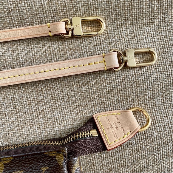 Louis Vuitton Pochette Accessories Bundle - Picture 3 of 14